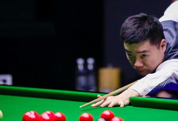 的爆料让球 的爆料让球