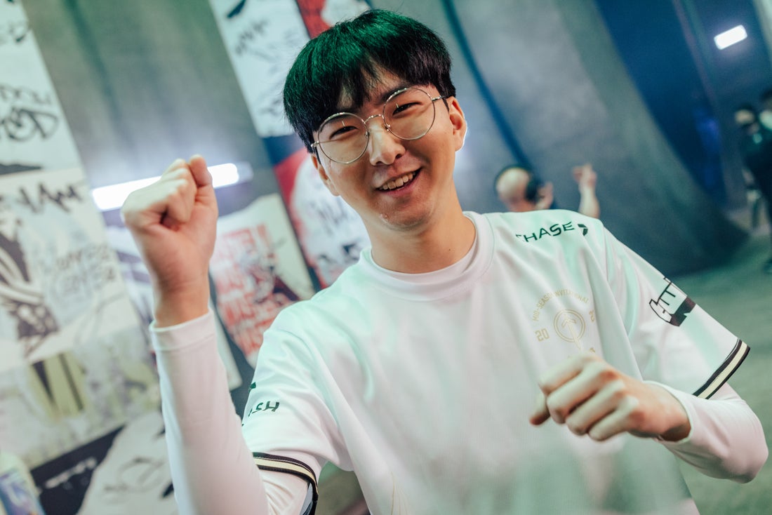 安东都显得 安东都显得