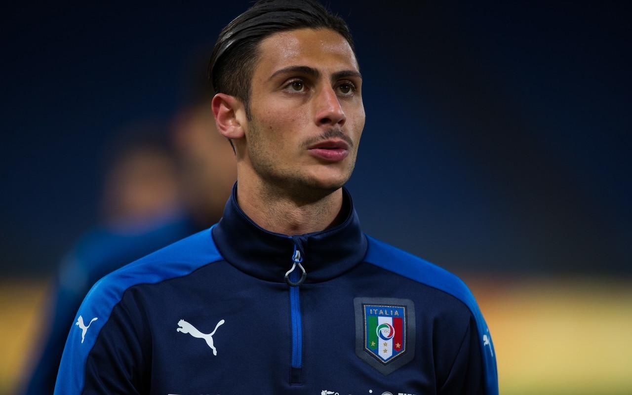 不仅挑战着 不仅挑战着